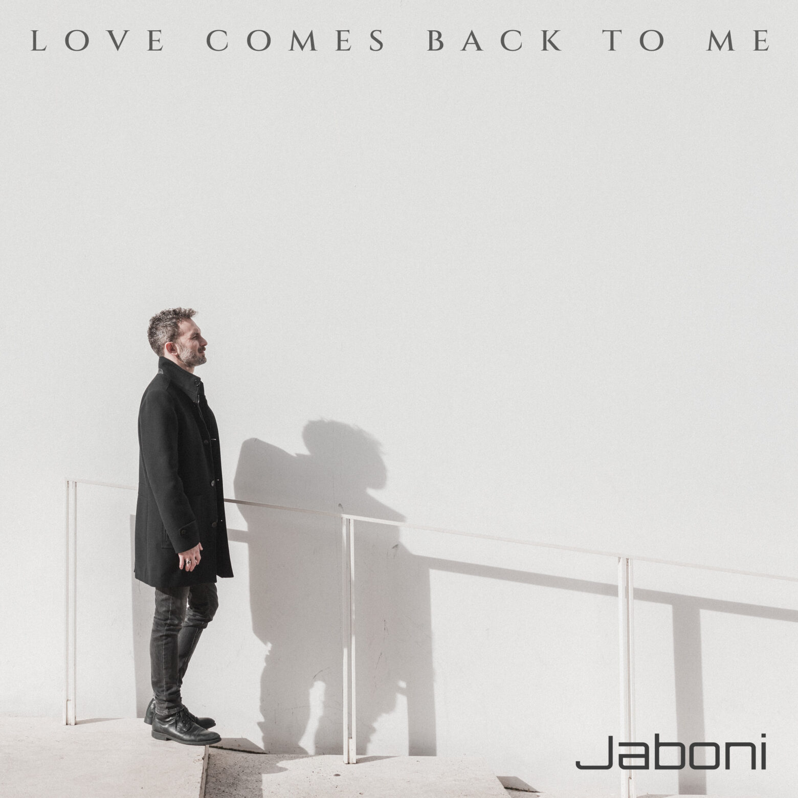 Dal 16 APRILE è in rotazione radiofonica e su tutte le piattaforme “LOVE COMES BACK TO ME” , il nuovo singolo di JABONI